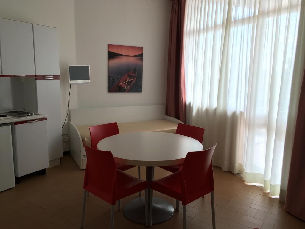 Residence Wieland Torri Del Benaco Εξωτερικό φωτογραφία